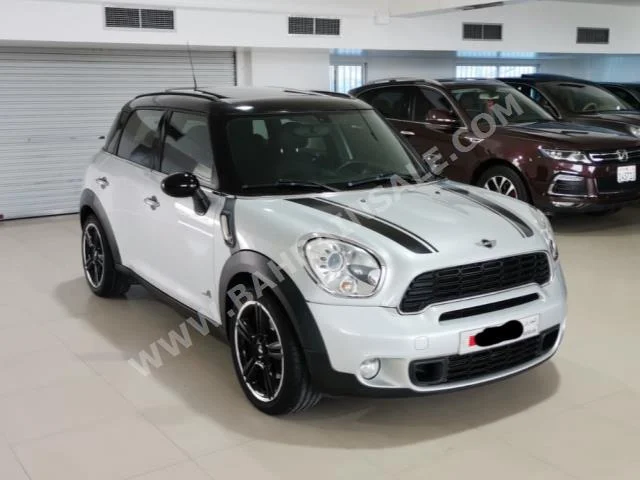 ميني كوبر اس 2013 هاتشباك اتوماتك 4 124,600 دفع أمامي فضي بنزين