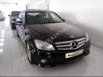 مرسيدس - بنز 280 C 2009 سيدان اتوماتك 4 82,000 دفع خلفي أسود بنزين