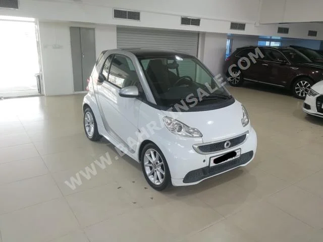 سمارت باشن 2012 هاتشباك اتوماتك 3 66,500 دفع أمامي أبيض بنزين