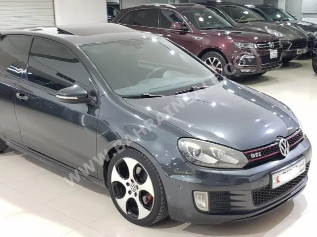 Volkswagen  GTI  2011  Hatchback  Automatic  4  240,900  FWD  Gray  Gasoline