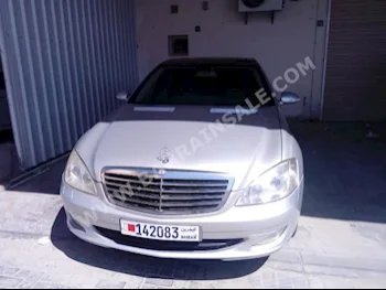 Mercedes-Benz  S-Class  350  2008  Sedan  Automatic  6  200  RWD  Gasoline