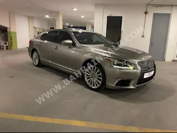 لكزس إل سي 500 2014 سيدان اتوماتك 8 139,000 دفع خلفي ذهبي بنزين