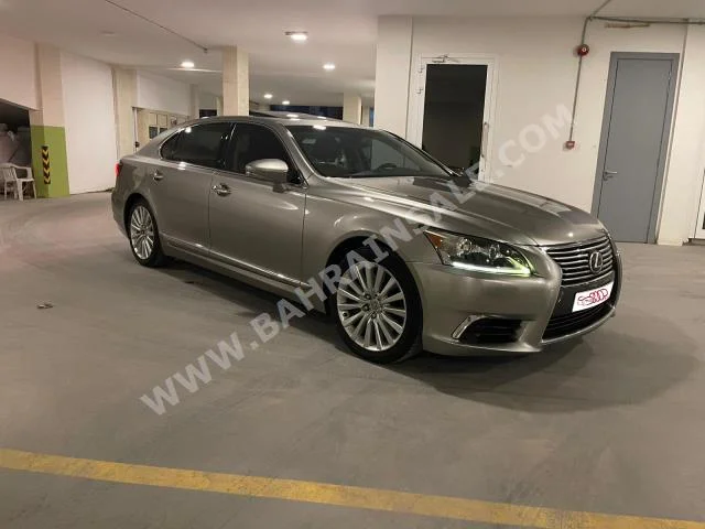 لكزس إل سي 500 2014 سيدان اتوماتك 8 139,000 دفع خلفي ذهبي بنزين