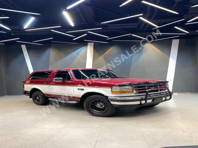 Ford  Classic  1995  SUV  Automatic  6  177,000  RWD  Maroon  Gasoline
