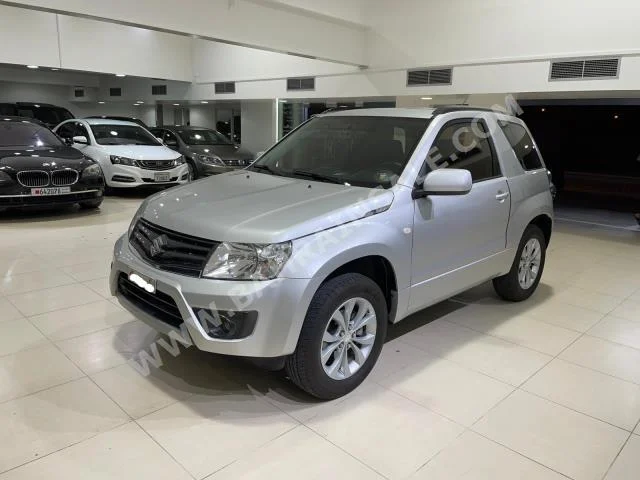 Suzuki  Grand Vitara  2018  SUV  Automatic  4  81,700  FWD  Silver  Gasoline