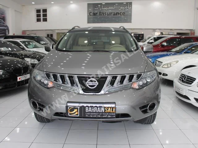 Nissan  Murano  2011  SUV  Automatic  6  138,000  4WD  Silver  Gasoline