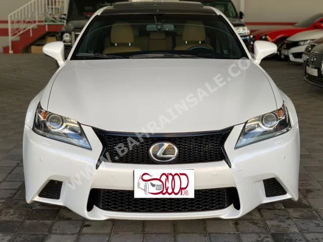 لكزس  جي اس  350  2012  سيدان  اتوماتك  6  126,000  دفع خلفي  أبيض  بنزين