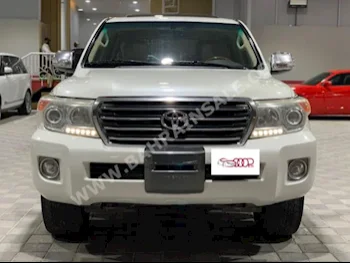 تويوتا لاند كروزر جي اكس ار 2014 فان \ باص عادي 6 165,000 دفع رباعي أبيض لؤلؤي بنزين