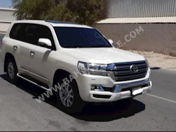 Toyota  Land Cruiser  GXR  2019  SUV  Tiptronic  6  77,900  4WD  Pearl  Gasoline