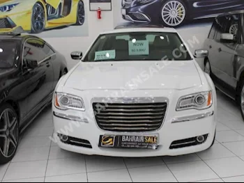 Chrysler  300C  2014  Sedan  Automatic  8  23,000  RWD  Pearl  Gasoline
