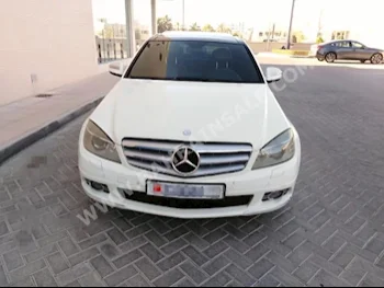 مرسيدس - بنز  سي - كلاس  350  2008  سيدان  اتوماتك  6  250,000  دفع خلفي  أبيض  بنزين