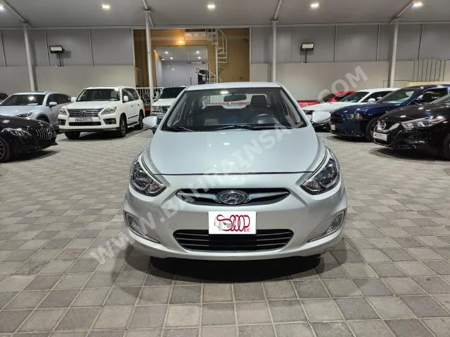 هيونداي  اكسنت  1.6  2016  سيدان  اتوماتك  4  132,500  دفع أمامي  بنزين