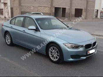 بي ام دبليو  الفئة - الثالثة  318i  2014  سيدان  اتوماتك  4  85,400  دفع أمامي  ازرق  بنزين