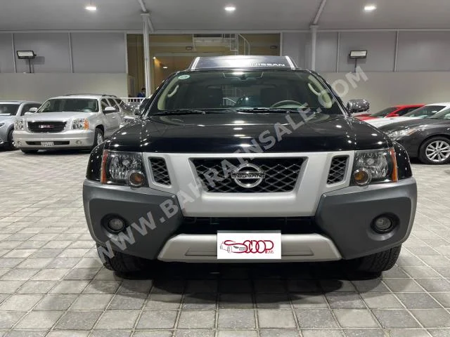 Nissan Xterra S 2012 Hatchback Automatic 6 120,000 4WD Black Gasoline