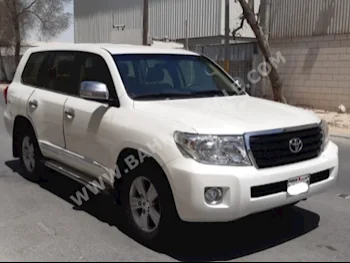 تويوتا  لاند كروزر  جي اكس  2015  اس يو في  اتوماتك  6  133,000  دفع رباعي  أبيض  بنزين