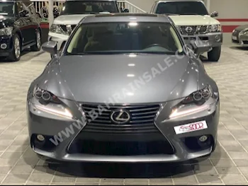 لكزس اي اس 350 2015 سيدان اتوماتك 6 85,000 دفع خلفي رمادي بنزين