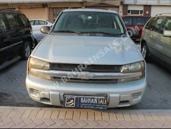 Chevrolet  TrailBlazer  LS  2008  SUV  Automatic  6  150,000  RWD  Silver  Gasoline