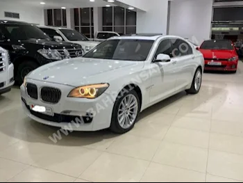 BMW  7-Series  740 iL  2012  Sedan  Automatic  6  61,900  RWD  White  Gasoline