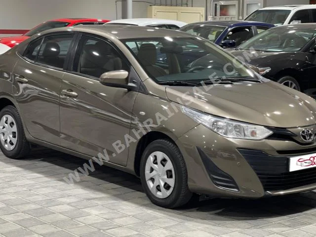 تويوتا  ياريس  2018  سيدان  اتوماتك  4  60,000  دفع أمامي  بني  بنزين