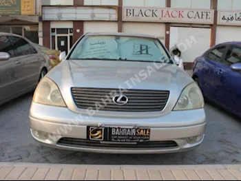 Lexus  LS  430  2002  Sedan  Automatic  8  11,500  RWD  Silver  Gasoline