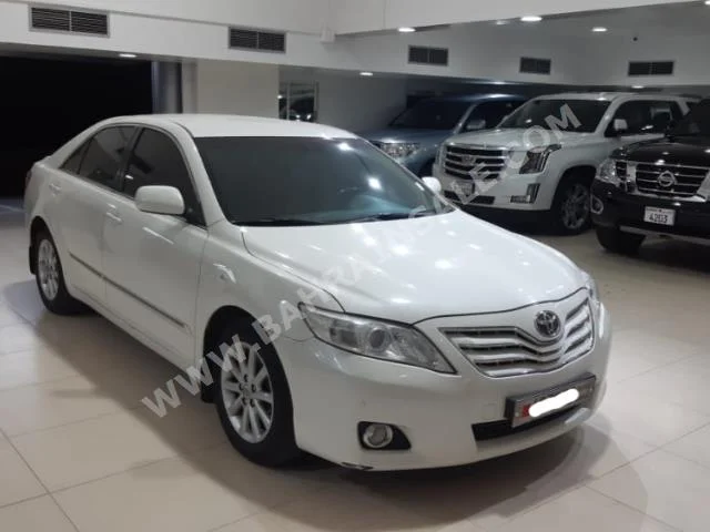 تويوتا  كامري  جي ال اكس  2011  سيدان  اتوماتك  4  253,600  دفع أمامي  أبيض  بنزين