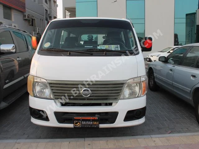 Nissan  Urvan  2009  Van / Bus  Automatic  4  220,000  RWD  White  Gasoline