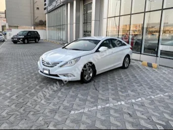 هيونداي  سوناتا  2015  سيدان  اتوماتك  4  124,600  دفع أمامي  أبيض  بنزين