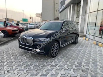 بي ام دبليو  الفئة - اكس  6  2019  اس يو في  اتوماتك  6  8,800  دفع خلفي  أسود  بنزين