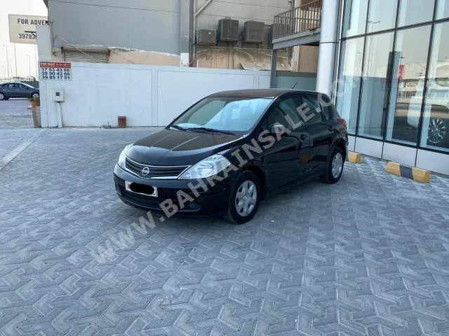 نيسان  تيدا  2012  هاتشباك  اتوماتك  4  204,000  دفع أمامي  أسود  بنزين