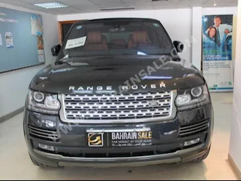 Land Rover  Range Rover  Vogue HSE  2015  SUV  Automatic  8  27,000  4WD  Gray  Gasoline
