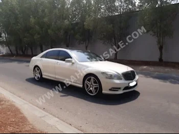 مرسيدس - بنز  اس - كلاس  350  2011  سيدان  اتوماتك  6  219,400  دفع خلفي  أبيض  بنزين