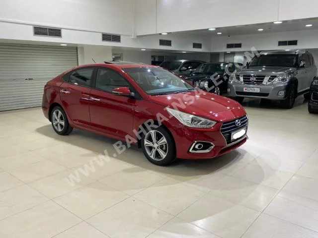 Hyundai  Accent  1.6  2019  Sedan  Automatic  4  11,400  FWD  Red  Gasoline