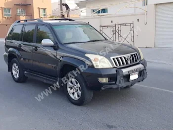 تويوتا  برادو  في اكس  2009  اس يو في  اتوماتك  6  114,700  دفع رباعي  أسود  بنزين