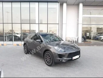 Porsche  Macan  S  2015  SUV  Automatic  6  92,700  RWD  Gray  Gasoline