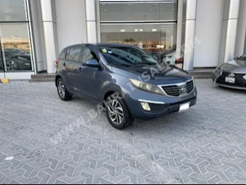 Kia  Sportage  2012  SUV  Automatic  4  163,900  FWD  Blue  Gasoline