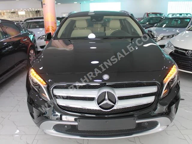 مرسيدس - بنز  GLA-Class  250  2017  اس يو في  اتوماتك  4  10,000  دفع أمامي  أسود  بنزين