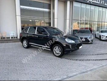 Porsche  Cayenne  GTS  2010  SUV  Automatic  6  115,800  AWD  Black  Gasoline