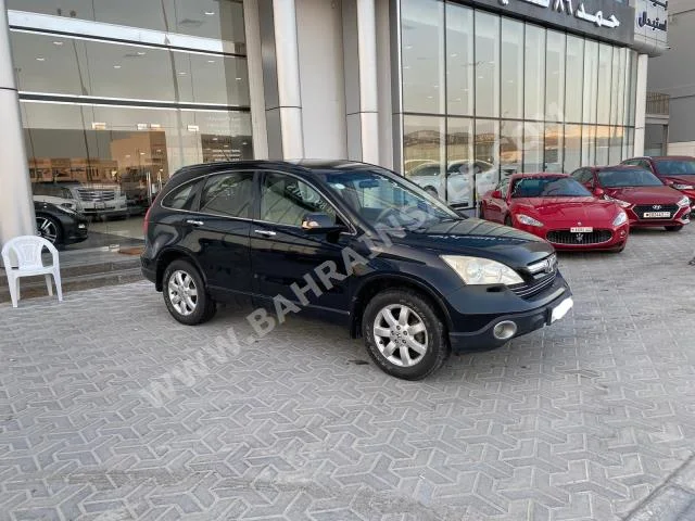 Honda  CRV  2007  SUV  Automatic  4  205,100  4WD  Black  Gasoline