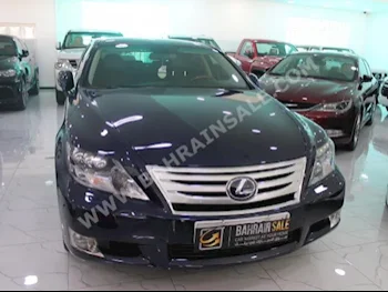 Lexus  LS  600 HL  2010  Sedan  Automatic  8  145,000  RWD  Dark Blue  Gasoline