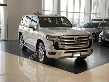 Toyota  Land Cruiser  GXR  2021  SUV  Automatic  6  2,600  4WD  Silver  Gasoline
