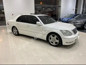 Lexus  LS  430  2004  Sedan  Automatic  8  365,000  RWD  White  Gasoline