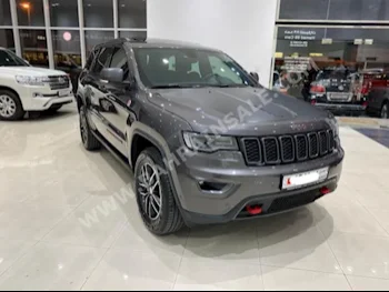 Jeep  Grand Cherokee  2018  SUV  Automatic  6  80,600  4WD  Gray  Gasoline