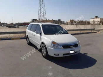 كيا  كارنفال  2013  اس يو في  اتوماتك  6  177,600  دفع خلفي  أبيض  بنزين