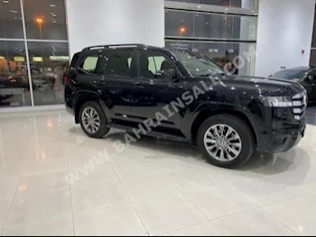 Toyota  Land Cruiser  GXR  2021  SUV  Automatic  6  3,800  4WD  Black  Gasoline