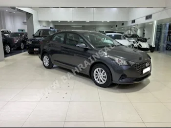 هيونداي  اكسنت  1.6  2021  سيدان  اتوماتك  4  13,200  دفع أمامي  رمادي  بنزين