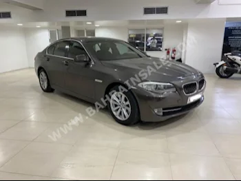بي ام دبليو  الفئة - الخامسة  523i  2011  سيدان  اتوماتك  6  111,000  دفع أمامي  بني  بنزين