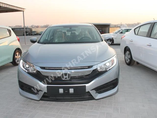 Honda  Civic  2017  Sedan  Automatic  4  0  FWD  Silver  Gasoline