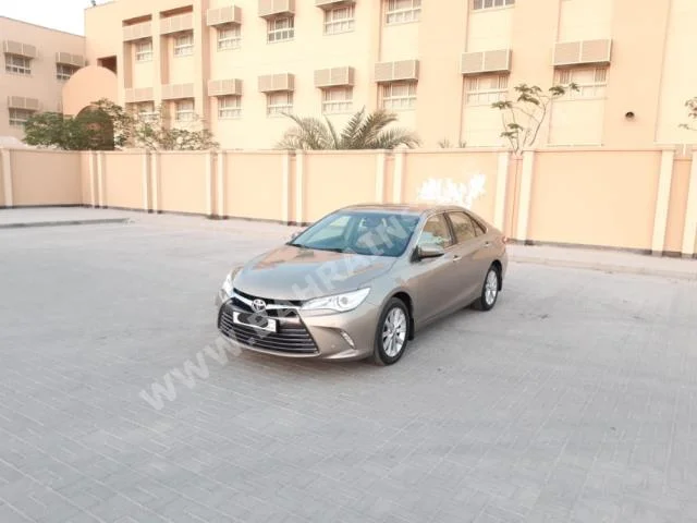 تويوتا  كامري  جي ال اكس  2017  سيدان  اتوماتك  4  79,600  دفع أمامي  برونزي  بنزين