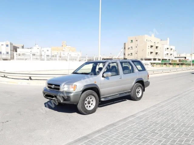 نيسان  باثفايندر  2005  اس يو في  اتوماتك  6  277,200  دفع رباعي  فضي  بنزين