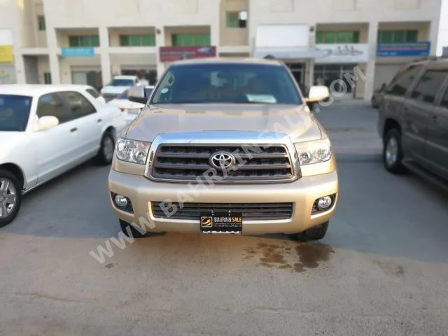 Toyota  Sequoia  SR5  2011  SUV  Automatic  8  102,000  RWD  Gold  Gasoline